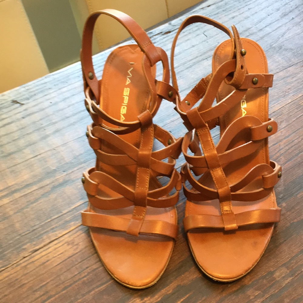 Via Spiga size 6 tan leather high-heeled sandals
